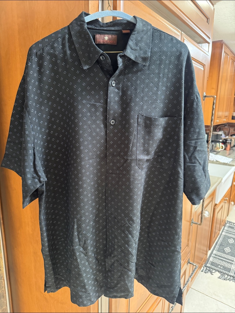Toscano Men's Black Short-Sleeve Patterned Button-Down Shirt